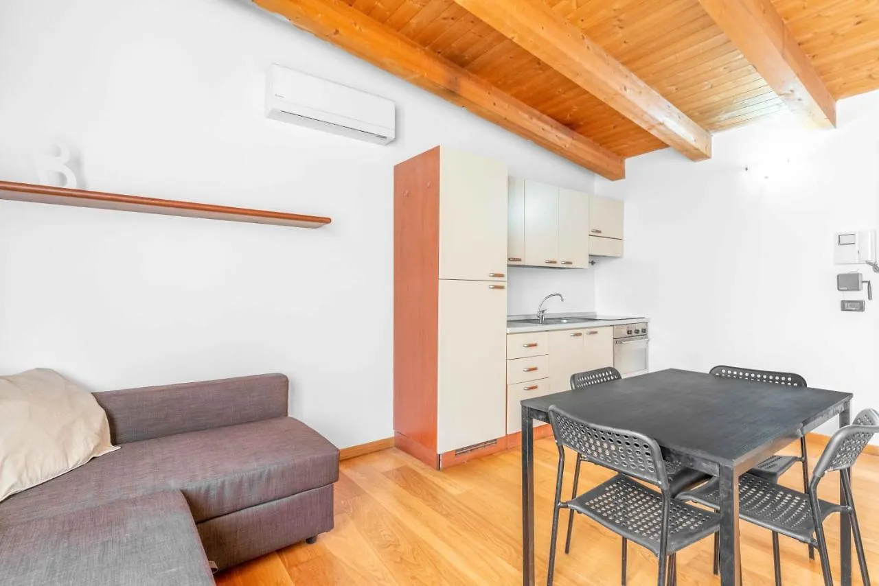Mo37 Loreto- Duomo - Chic Apartment 밀라노