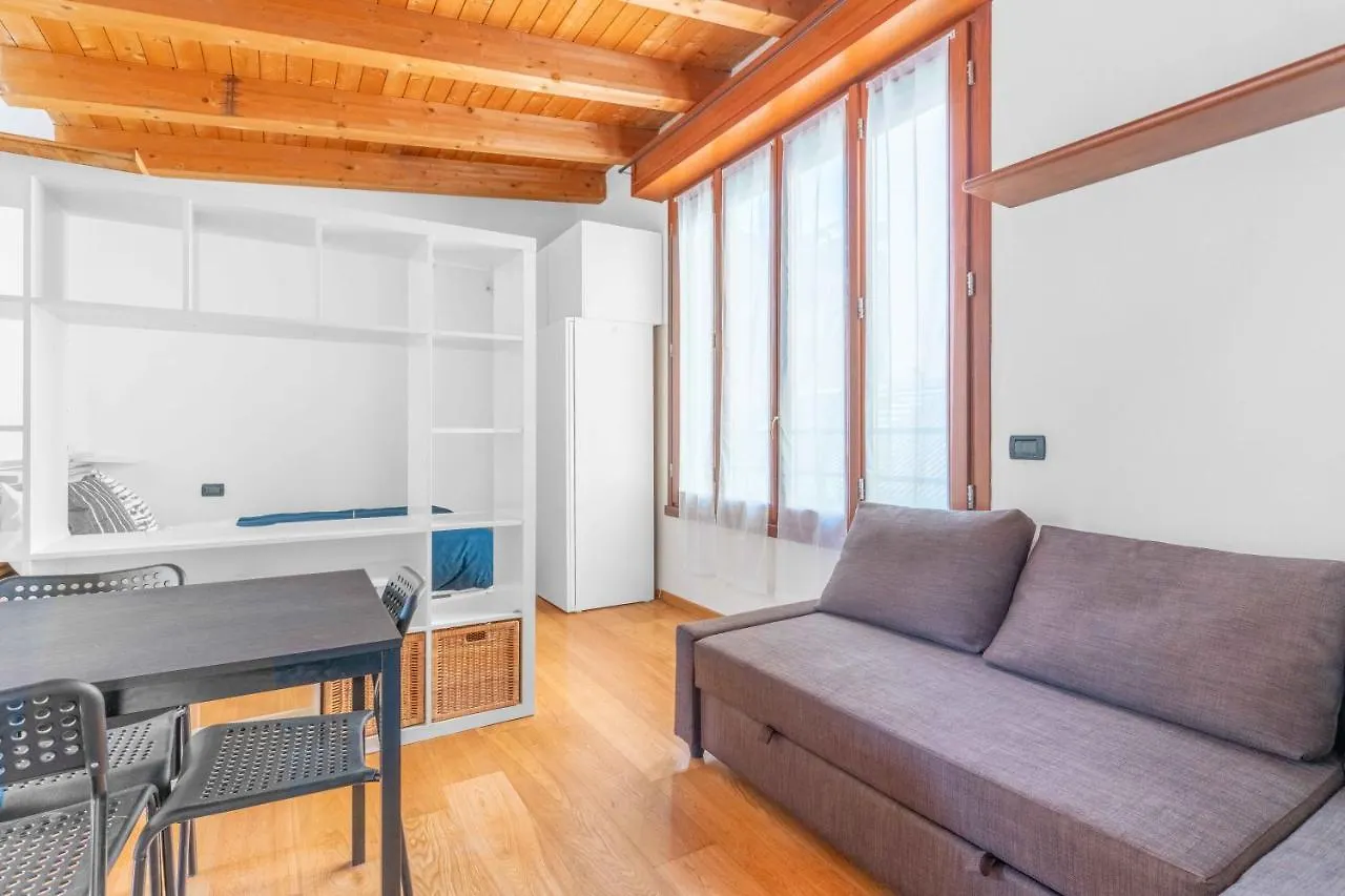 Mo37 Loreto- Duomo - Chic Apartment 밀라노