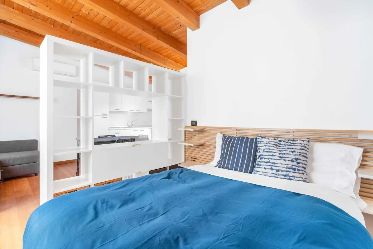 Mo37 Loreto- Duomo - Chic Apartment Milano 0*,  Italien